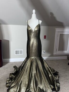 Metallic Gold Mermaid Prom Dress with Deep V